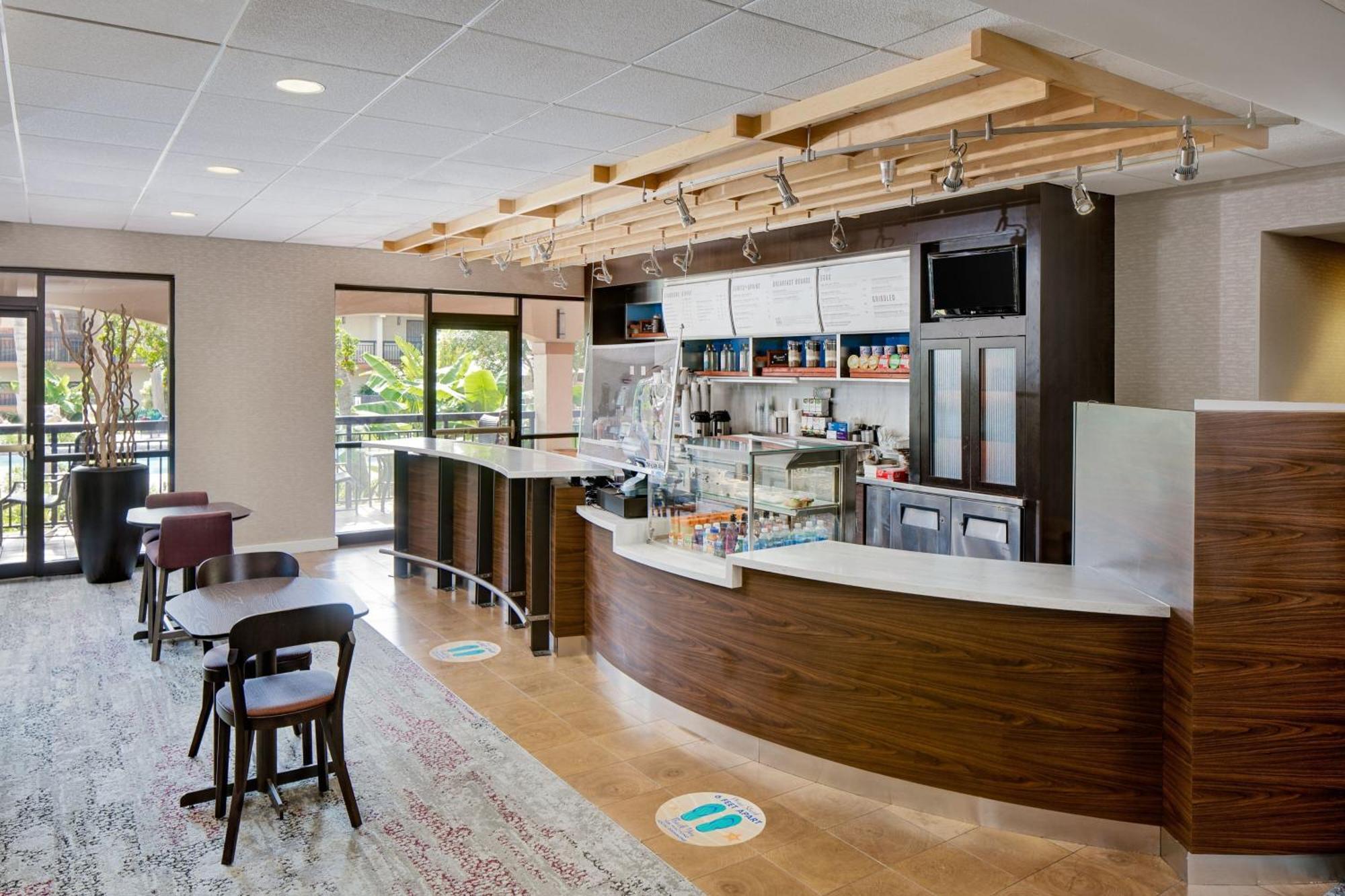 Courtyard By Marriott Key West Waterfront Exterior foto