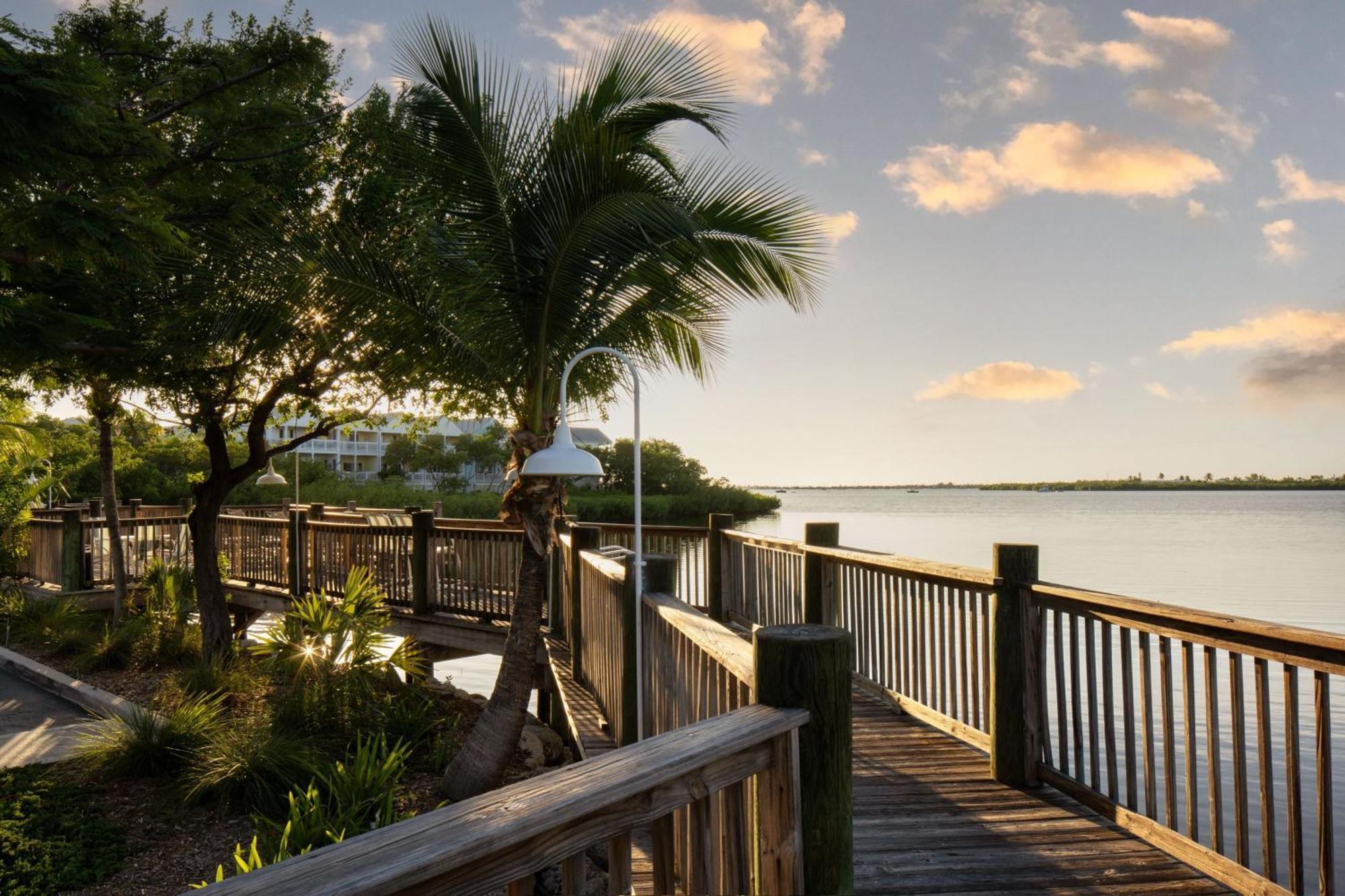 Courtyard By Marriott Key West Waterfront Exterior foto