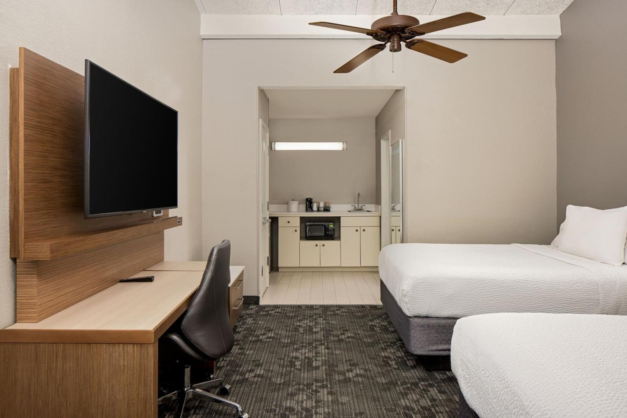 Courtyard By Marriott Key West Waterfront Exterior foto